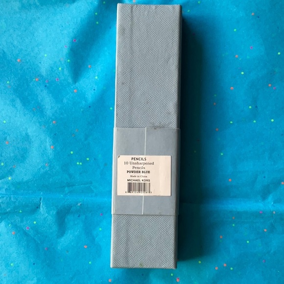 ✏️  MICHAEL KORS PENCILS ✏️ NWT✏️ - Picture 15 of 16
